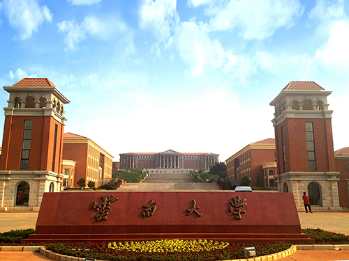 1、云南大學呈貢校區一期智能化建設工程.jpg
